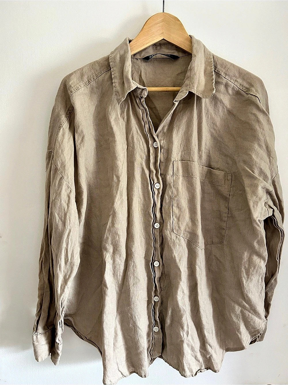 Zara Button Down Shirt in Brown Size Medium